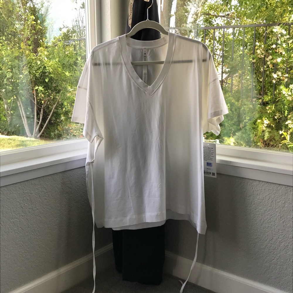 Lululemon T-Shirt New/ tags